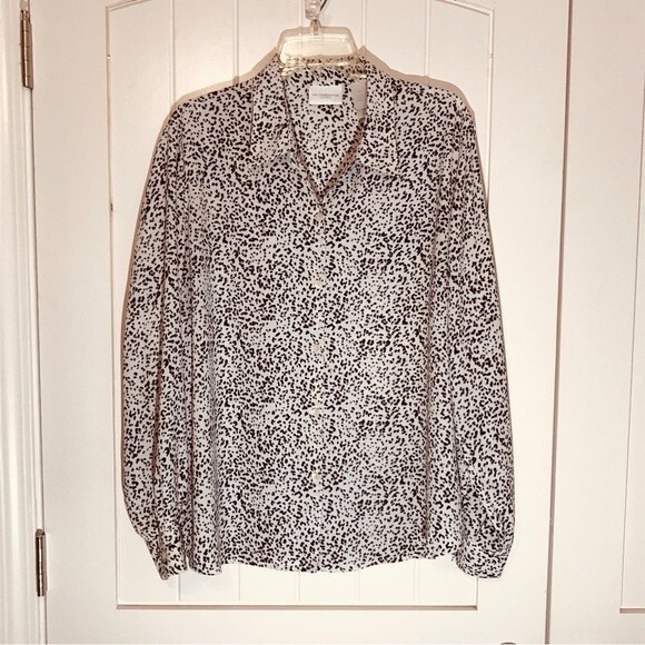 Liz Claiborne LizSport Animal Print Blouse - Picture 3 of 8